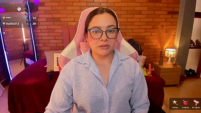 amaia_monet webcam