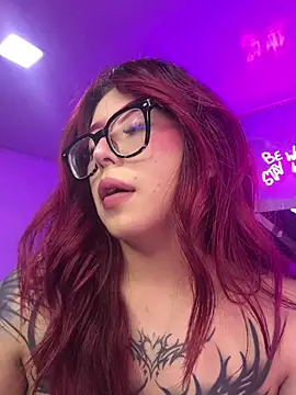 Red_Bunny_v webcam