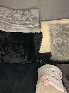 Hot_Mess18 webcam