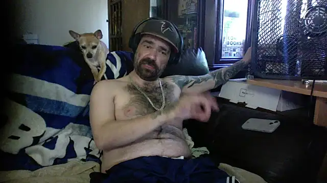 KinkyTOMan webcam