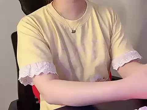 hunhun122 webcam