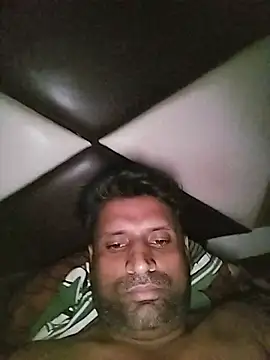 Faltu_Jijju webcam