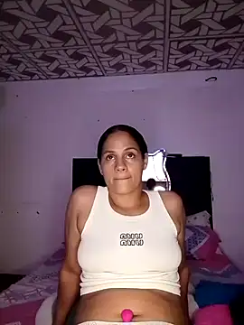 cieloo_777 webcam