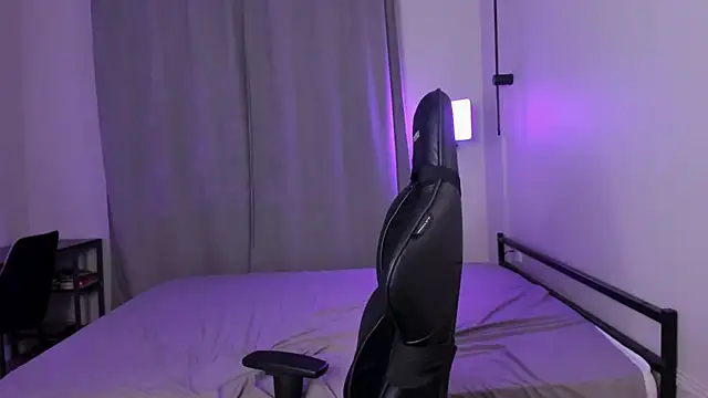 lilly_mighty webcam
