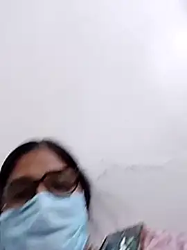Hina4577 webcam