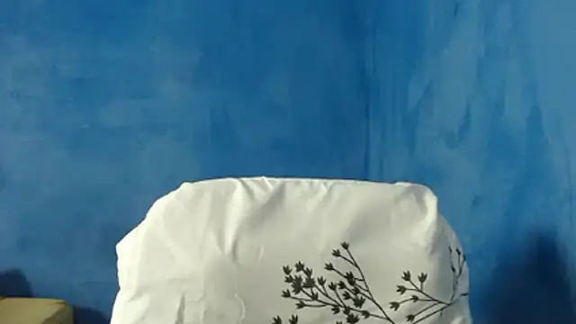 alex_blu webcam
