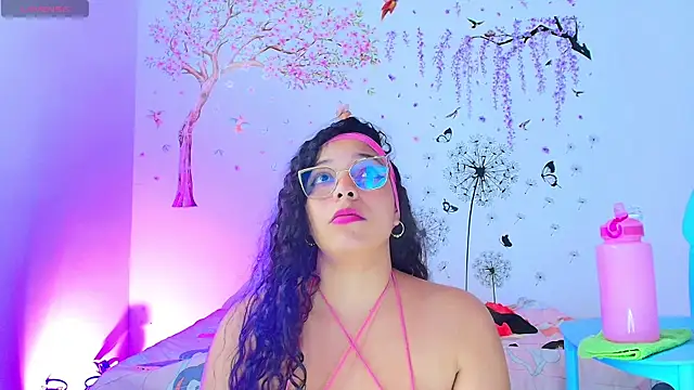 Sofiia_Diiaz webcam