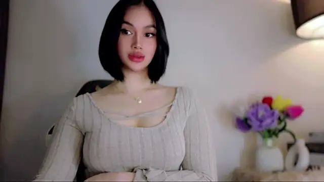 Model: Anna_HollyDoll