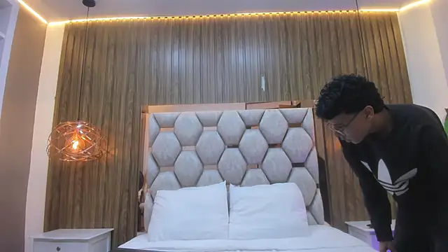 adams_bobby webcam