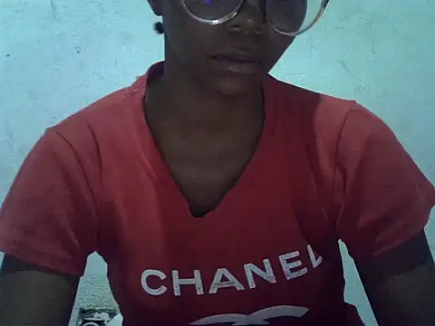 ElianeHot webcam
