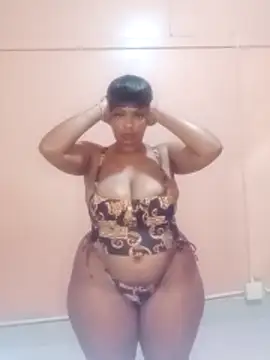 Luciouslips00 webcam