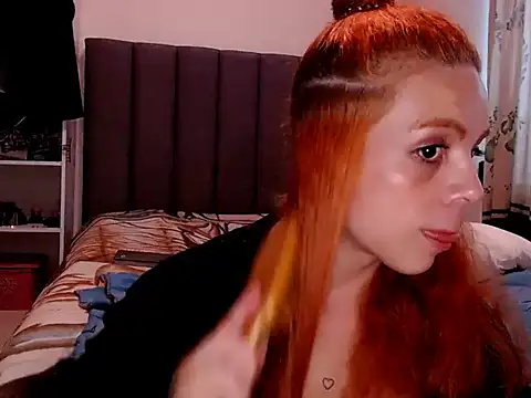 saara_johnson496 webcam