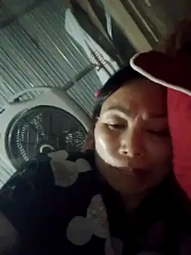 Kiss_love2 webcam