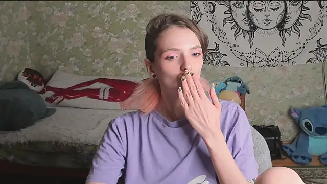 Cutie_Adelia webcam