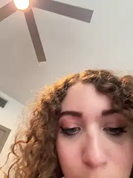 Littledeathtrap live cam on StripChat