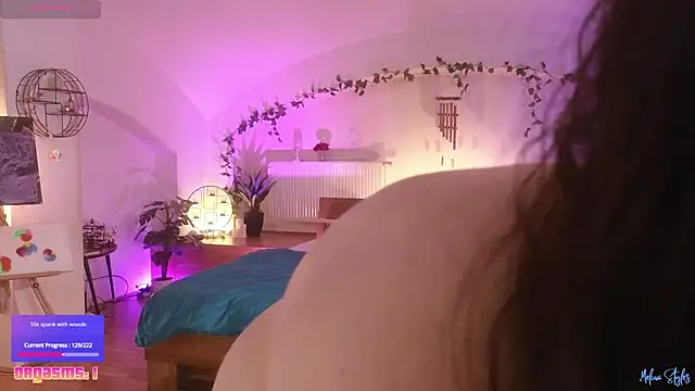 melinastyles live cam on StripChat