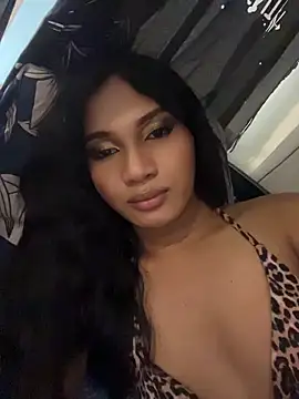 slutty_aki live cam on StripChat