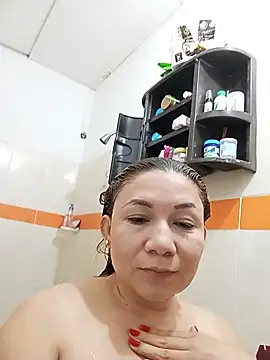 Luna_Morch live cam on StripChat