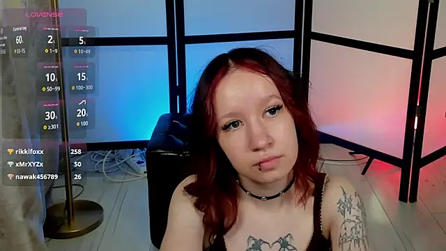 Mi_Mi_Mia live cam on StripChat