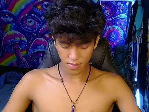 hugekenbigcock webcam