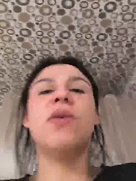 Daniela-rosee webcam