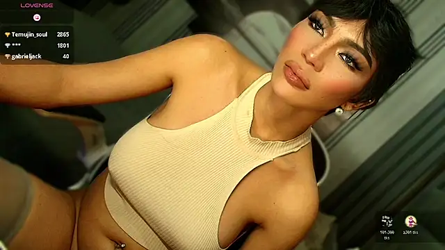 Maria_Manika live cam on StripChat