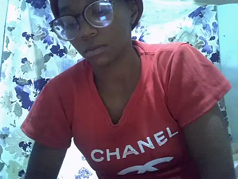 elianehot - ElianeHot's free webcam - UK Sex Cams