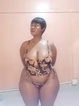 Luciouslips00 webcam