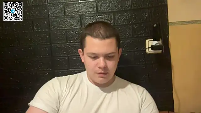 CuteButNaughty_ webcam