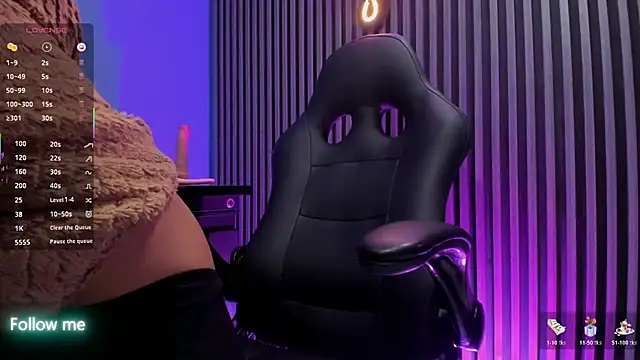 Luna_roose1 webcam