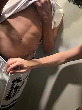 yoursexyjose - Yoursexyjose's free webcam - UK Sex Cams