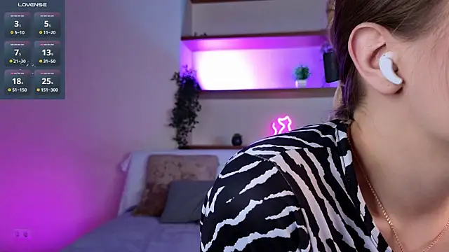 JeanToh live sex cam