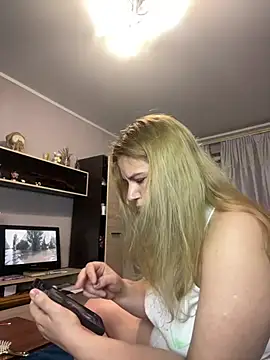 passion-blondy - Passion-Blondy's free webcam - UK Sex Cams