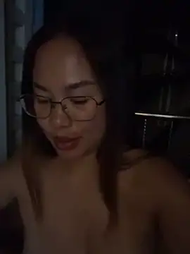 Ponthip webcam