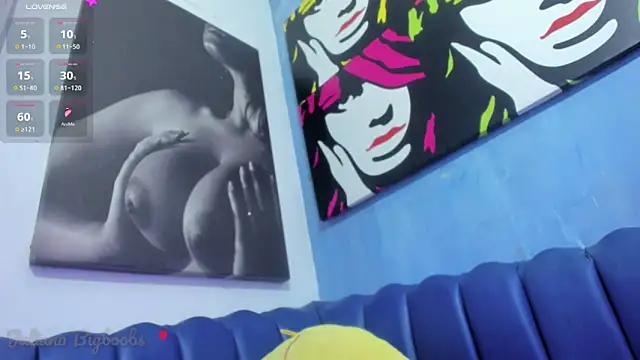 Juliana_bigboobs webcam