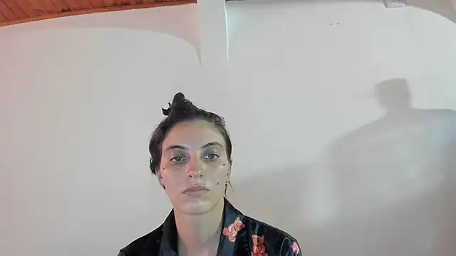 mariecam420 live cam on StripChat