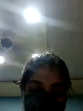 sanayabose7 live cam on StripChat
