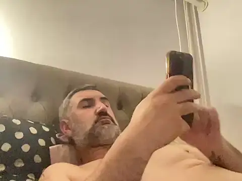 danyiony live cam on StripChat