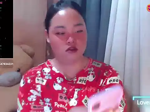 _Lylia webcam