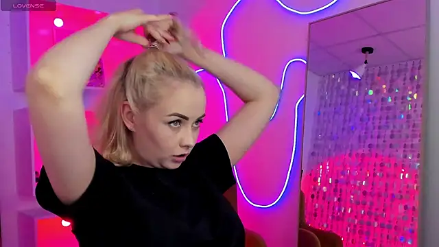 StephanieSweety webcam