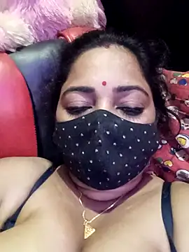 ella_mariya webcam