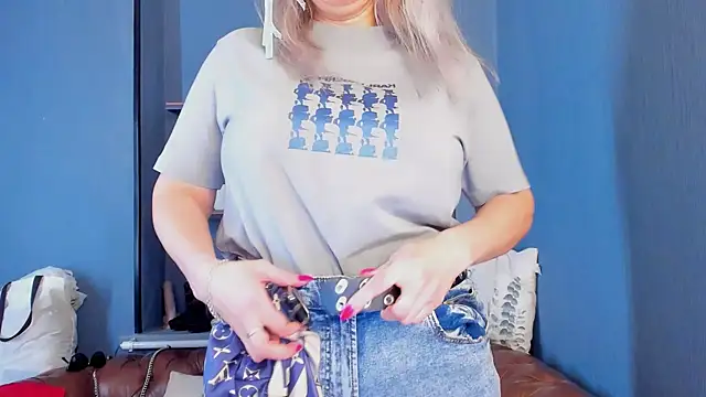JessicaFoxie webcam