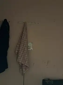 PUSSYcumHARDER webcam