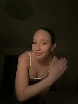 DarkMirel webcam