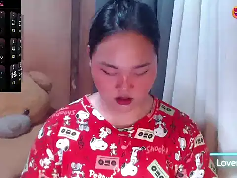 _Lylia webcam