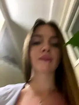 KrisMagnoly webcam