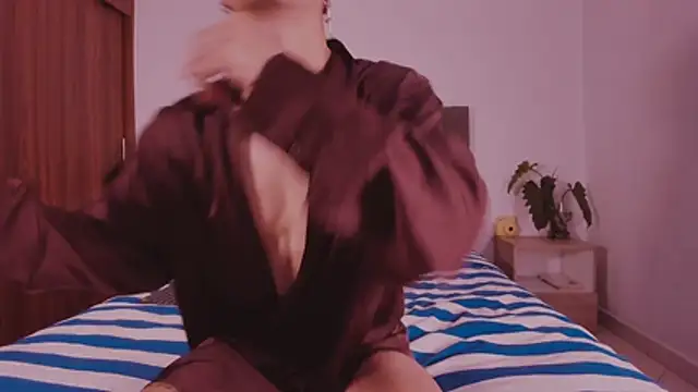 2gays_1Str8 webcam