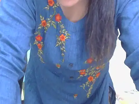 Wow_wonder_heena webcam