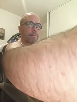 veryverybigdick45 webcam