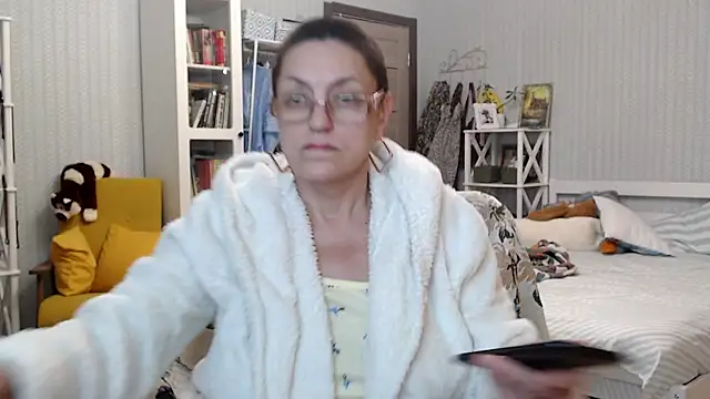 BloomingAllure webcam
